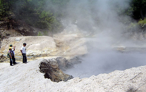 Badekbek Sulfur Springs