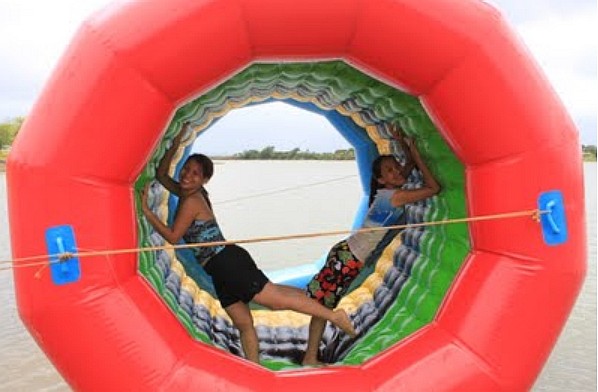 Laguna Water Roller Ball