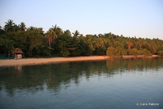 Quezon Ikulong Island