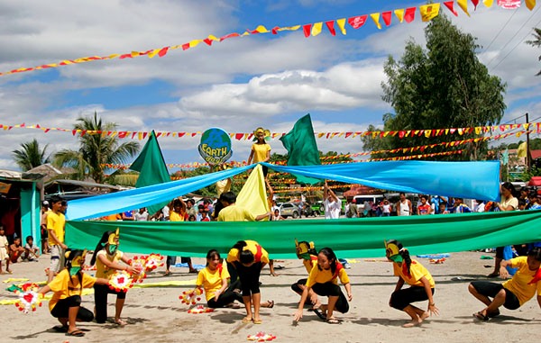 Zambales Sibit-Sibit Summer Festival