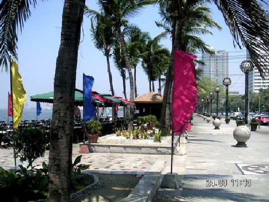 Manila Baywalk