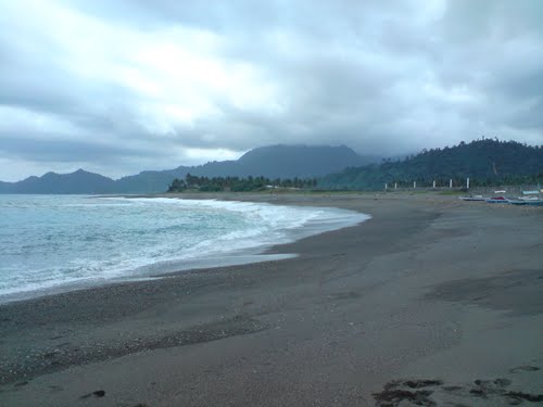 Isabela Dinapigue Beach