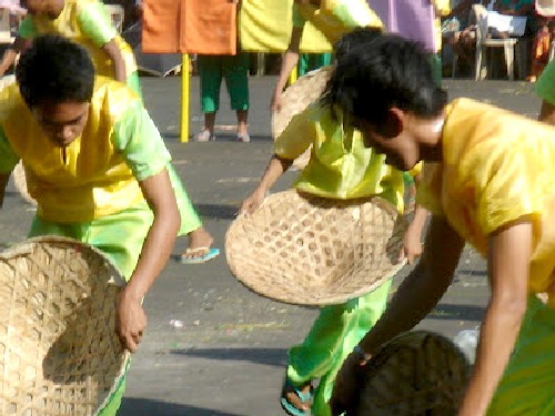 Pangasinan Mango-Bamboo Festival