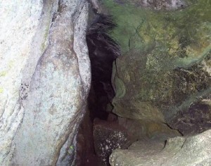 Antique Bato Cueva