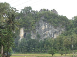 Capiz Balisong Cave