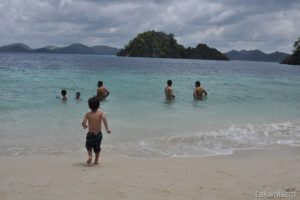 palawan-atyawan-beach